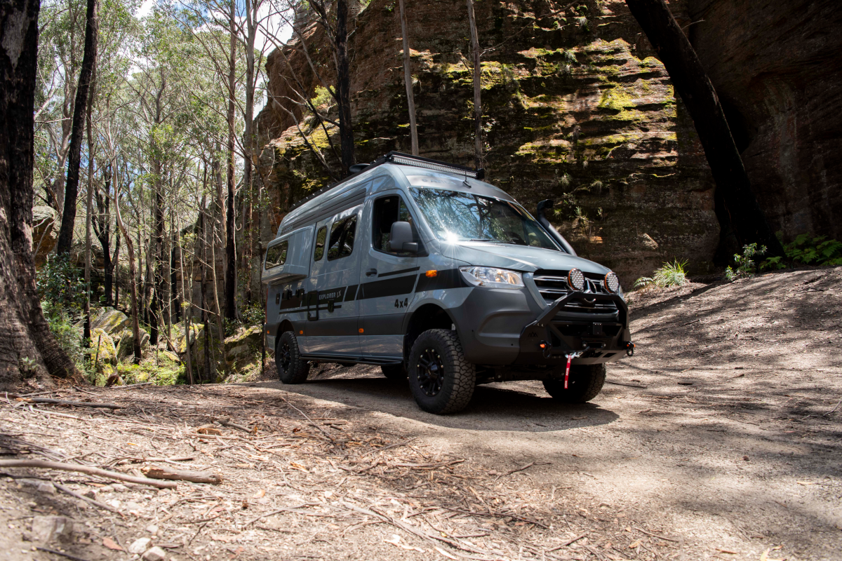 RWD Grip on Hinterland Hills: Why Bruny Out-Climbs Its FWD Rivals
